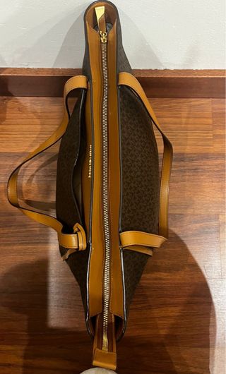 Lote Bolso, Billetera y cartera Michael Kors