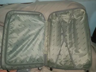 Maleta de viaje rosa