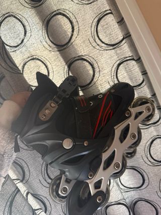 Patines en línea unisex negros talla 28/30