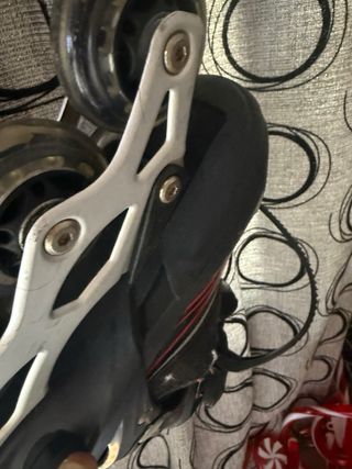 Patines en línea unisex negros talla 28/30