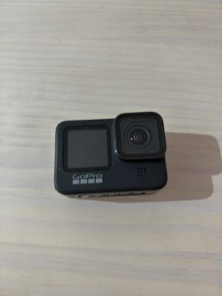 GoPro HERO 9 Black + funda y accesorios