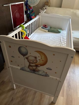 Carrito de bebé más una cama cuna  y un porteo