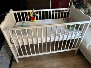 Carrito de bebé más una cama cuna  y un porteo