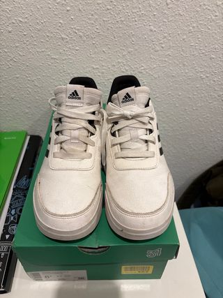 Zapatillas Adidas Blancas y Negras Talla 39.5