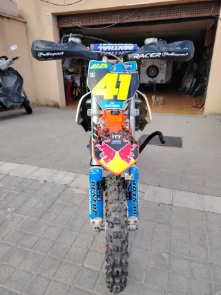 KTM 65cc con 4 juegos de ruedas