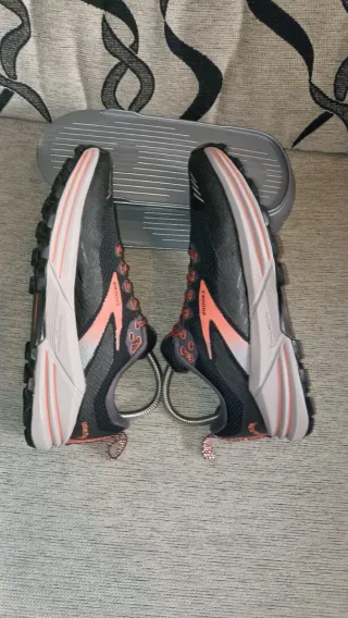 Brooks Cascadia 16 GTX Goretex Talla 39