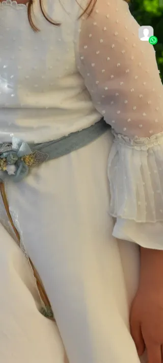 Vestido de Comunión Blanco con Detalles