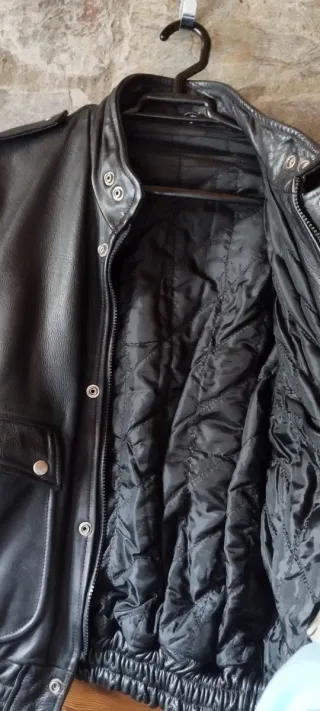 Chaqueta Moto Cuero Negra estilo Retro