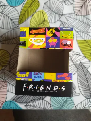 Caja Funko Friends McDonald's