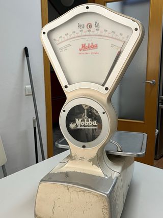 Báscula antigua de ultramarinos