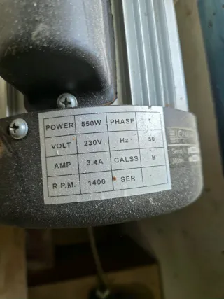 Torno de carpintería con copiador