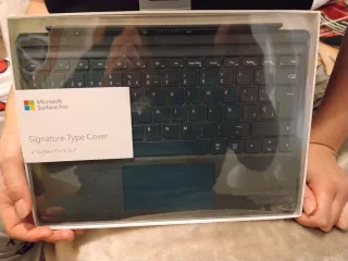 Teclado Microsoft Signature Type Cover Negro