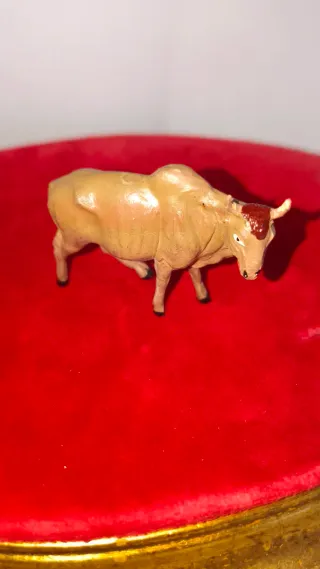 FIGURAS de GOMA "JECSAN"  Serie " FIERAS "