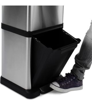 Cubo de basura nuevo (sin estrenar)