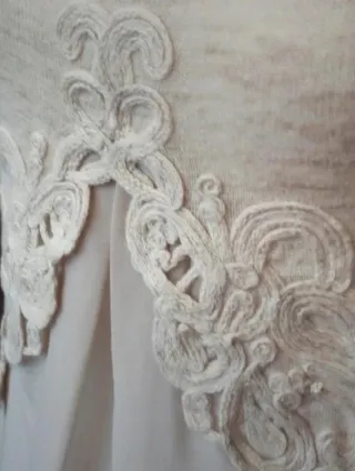 Maglione donna beige con pizzo