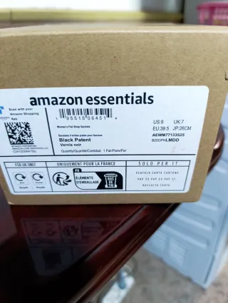 Sandalias Amazon Essentials Negras