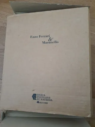Libro Enzo Ferrari & Maranello