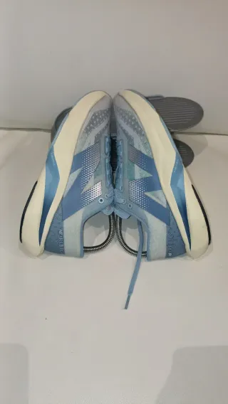 New Balance FuelCell Rebel V4 Azul talla 38