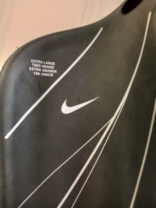 Espinilleras Nike Mercurial Talla L