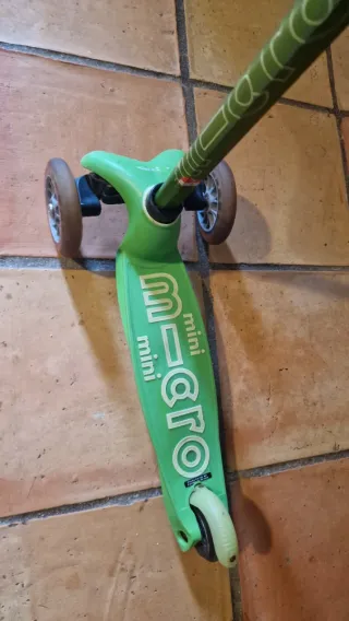 Patinete Niño de 2 a 5 años,  con 3 ruedas