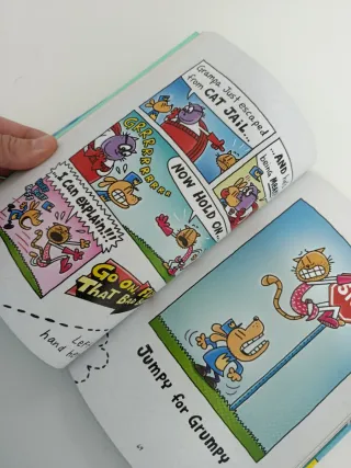 Libro policán en inglés