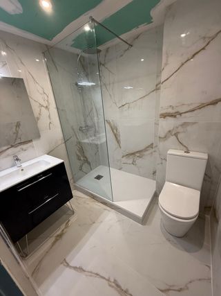 REFORMA DE BAÑO COMPLETO