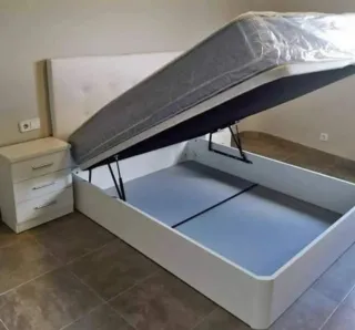 Canapé abatible y colchón