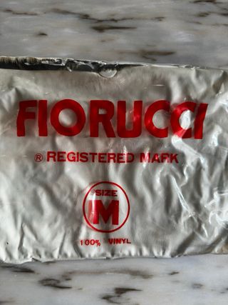 Chubasquero italiano estampado cebra , lleva bolsa