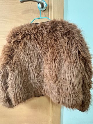 Chaqueta pelo marrón y negra edición limitada