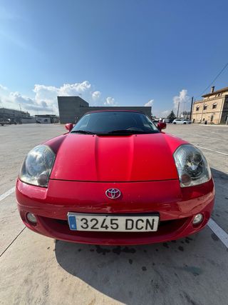 Toyota MR2 2004