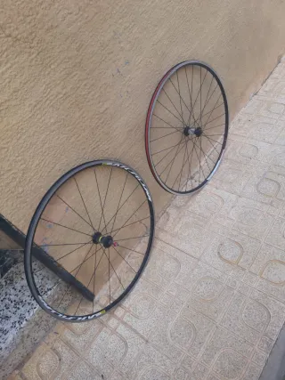 Llanta Mavic 18x622 / 700C