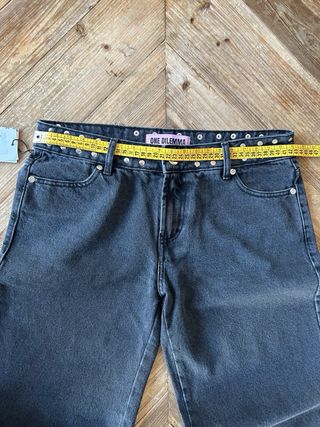 Pantalones OneDilemma