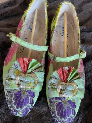 Vestido tradicional de fallera