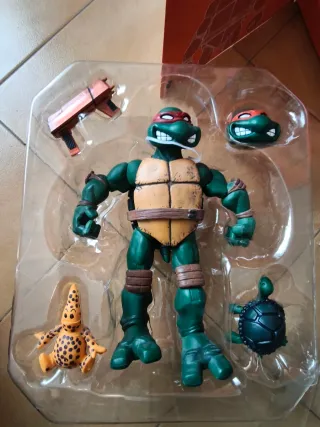 Figura Michelangelo Tortugas Ninja 1:6 Mondo