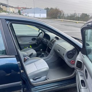 Renault Laguna 1.9 dti