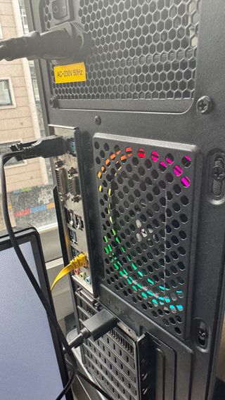 PC con Windows 11 Home