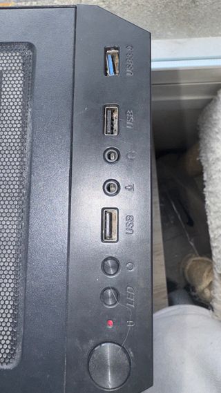 PC con Windows 11 Home