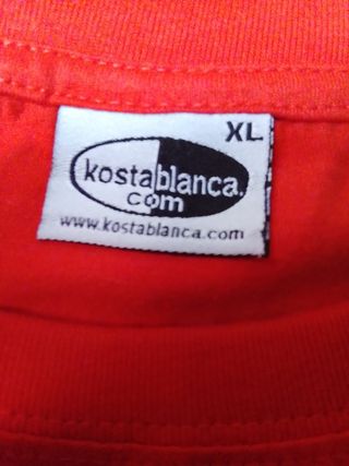 Camiseta roja básica