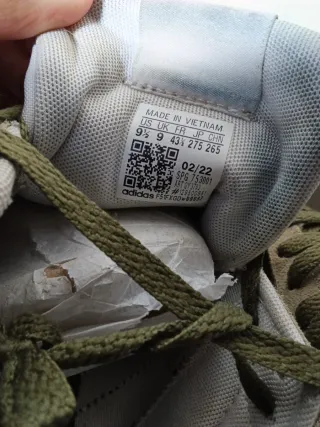 Zapatillas Adidas Verdes y Negras