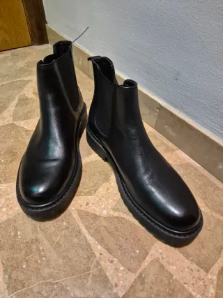 Botines Chelsea Mango Negros Hombre