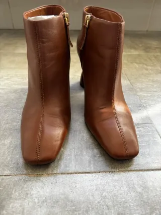 Botines Uterqüe tacón esfera madera