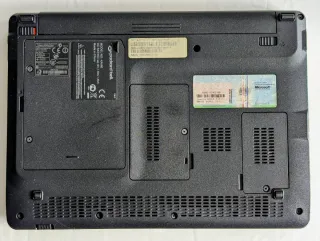 Mini portátil Packard Bell