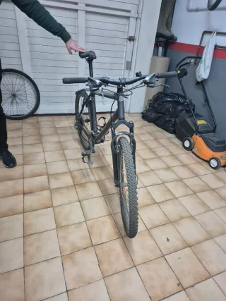 Bicicleta Rockrider Gris