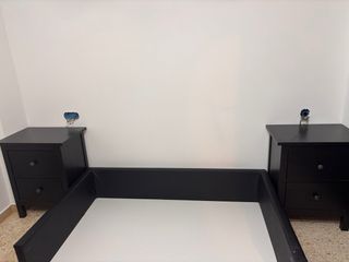 Mesitas de noche de madera negras