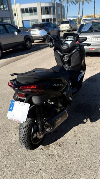 YAMAHA XMAX 300 TECH MAX