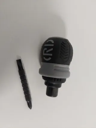 Mini destornillador 7 en 1 y 1 de 2 puntas