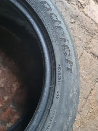 Neumáticos ocasion 215 55r18 99v bfgoodrich
