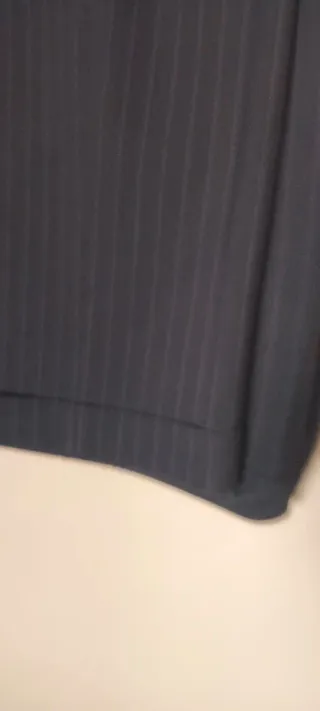 Traje pantalón de mujer. Color azul marino.