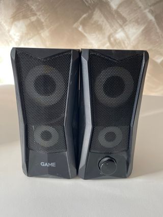 Altavoces GAME negros con luces LED