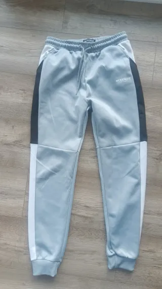 Chándal McKenzie Gris y Blanco size 13-15 años